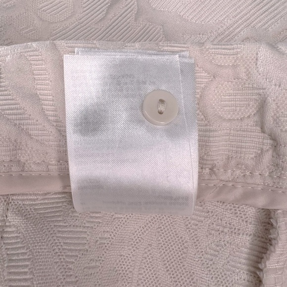 H&M Beautiful Light Pale Pink Embossed Paisley Pattern Skirt - Size 6, Like New - Picture 9 of 9